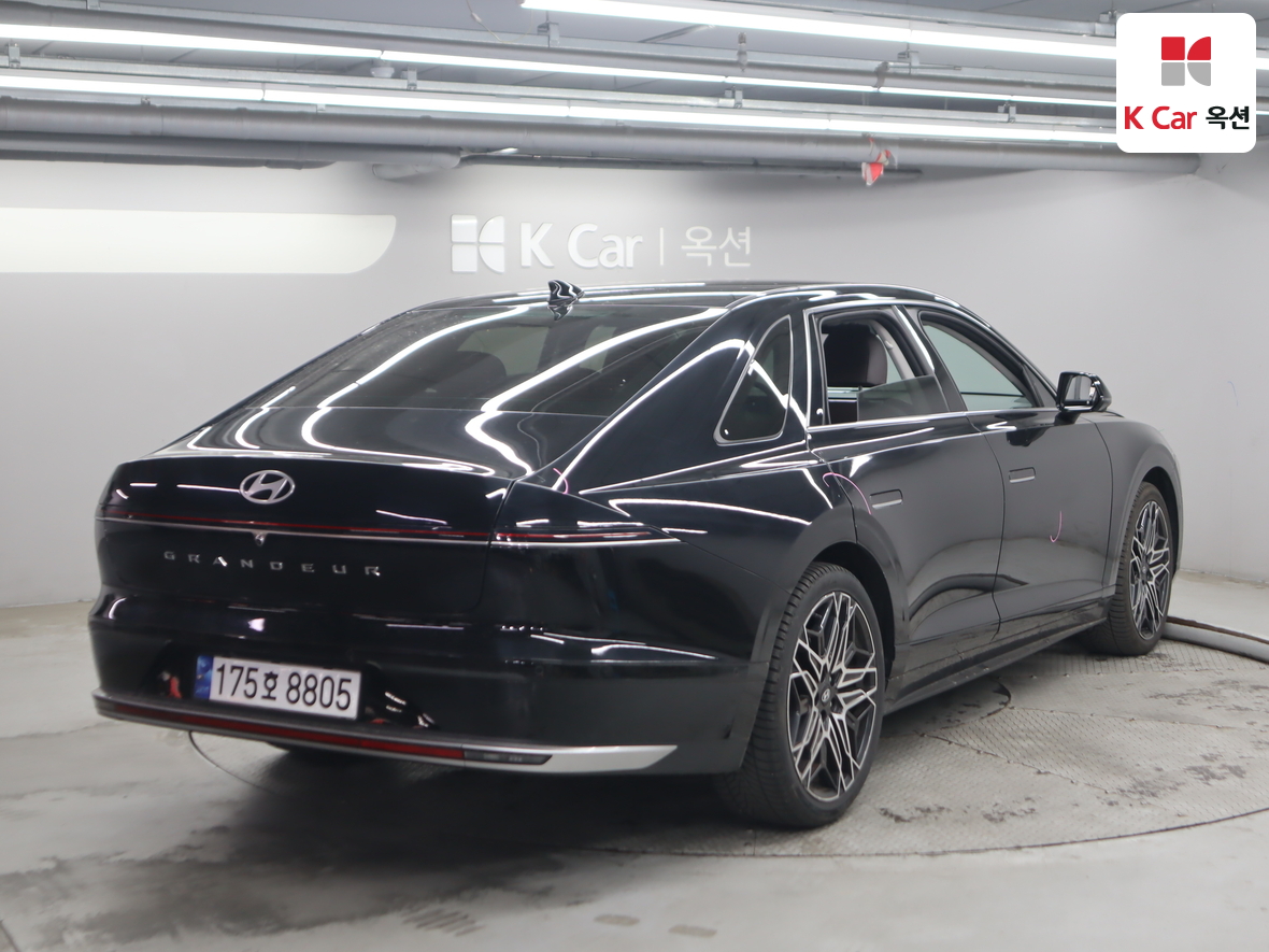 Hyundai Grandeur - 2