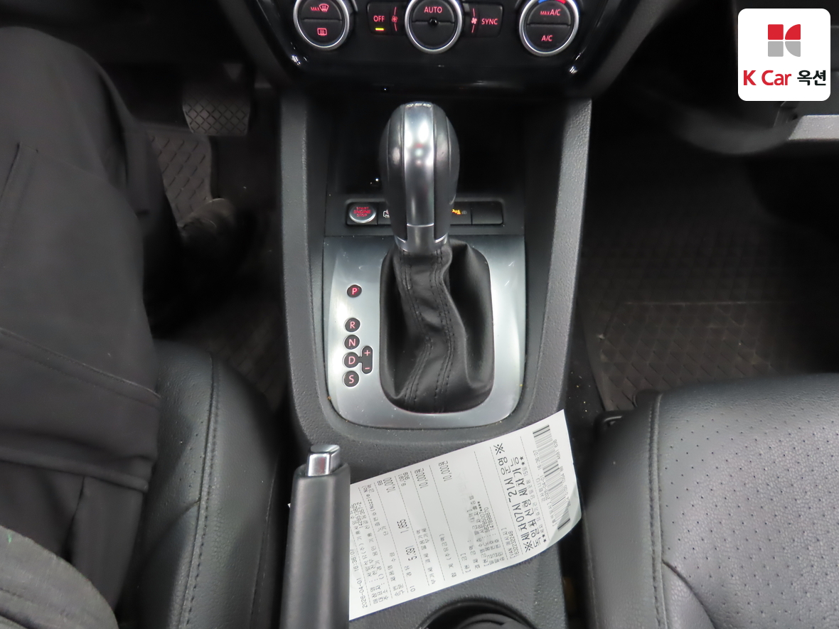 Volkswagen Jetta - 16