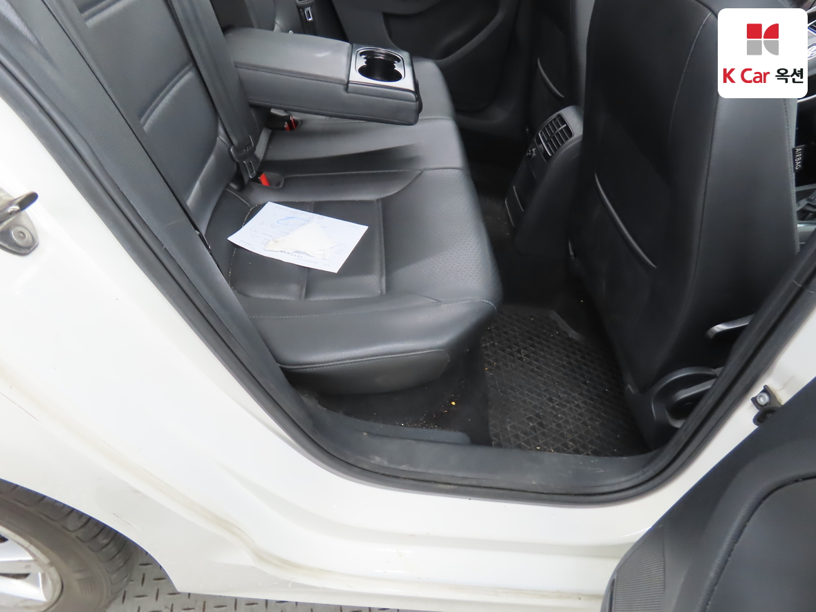 Volkswagen Jetta - 29