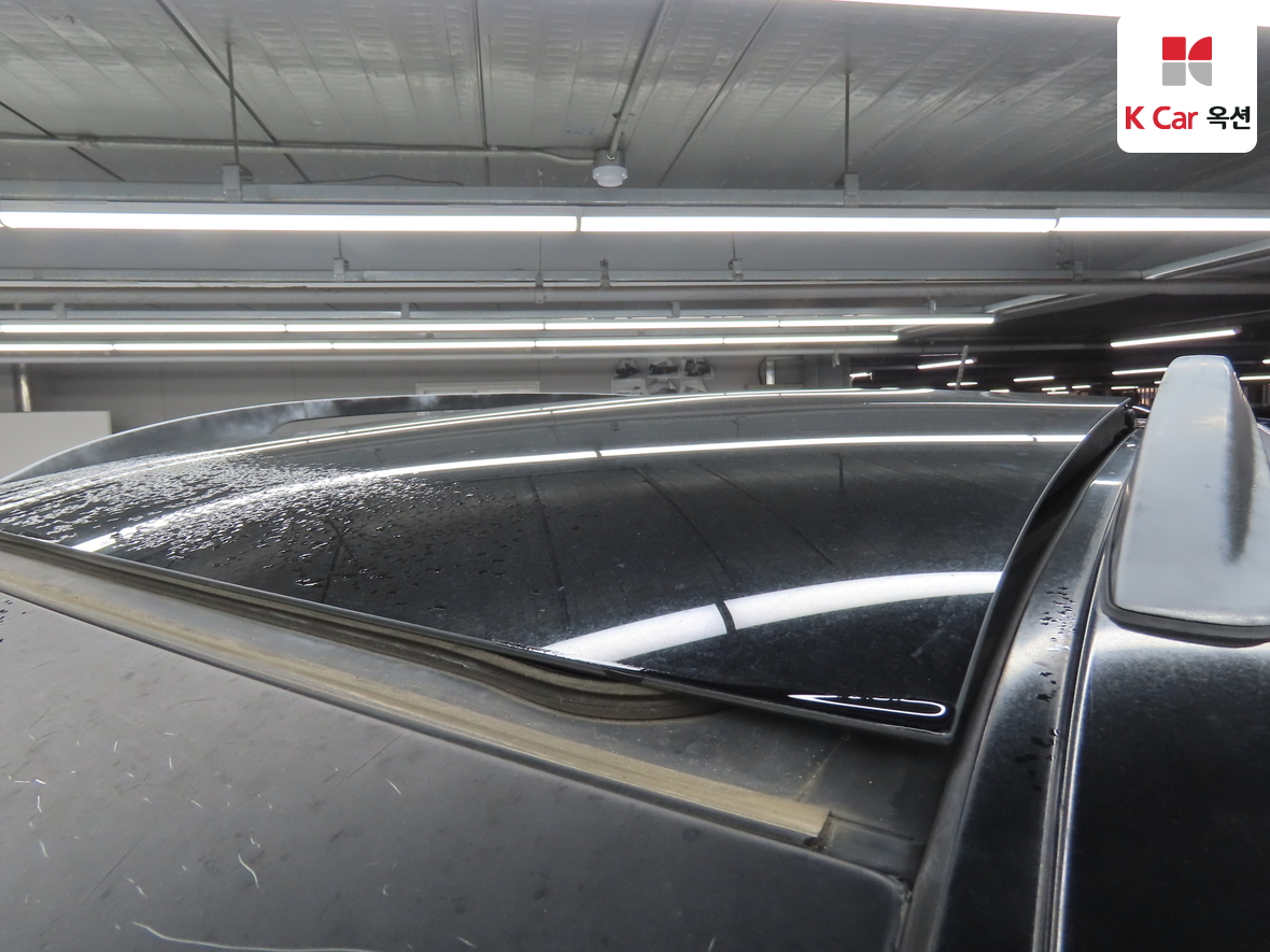 كيا سورينتو 2011 - صورة 24