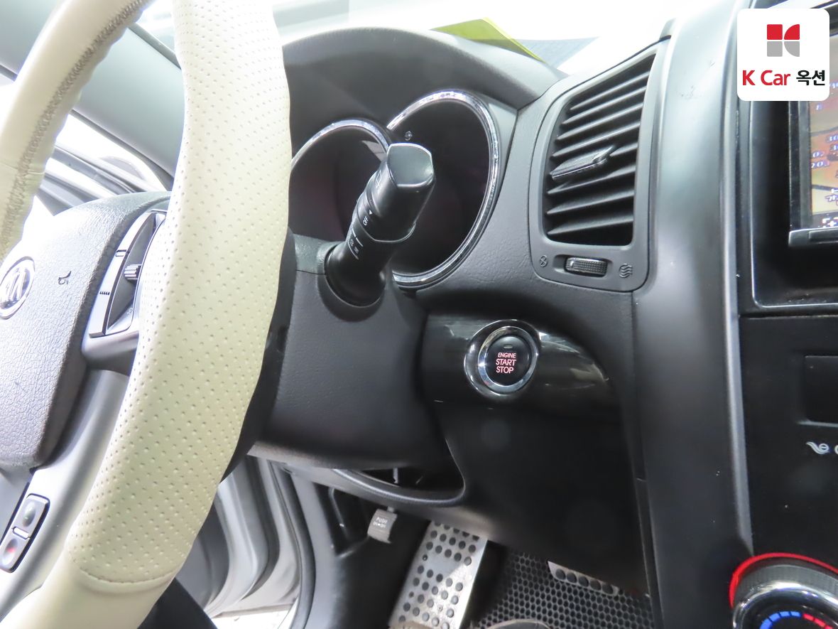 كيا سورينتو 2011 - صورة 11