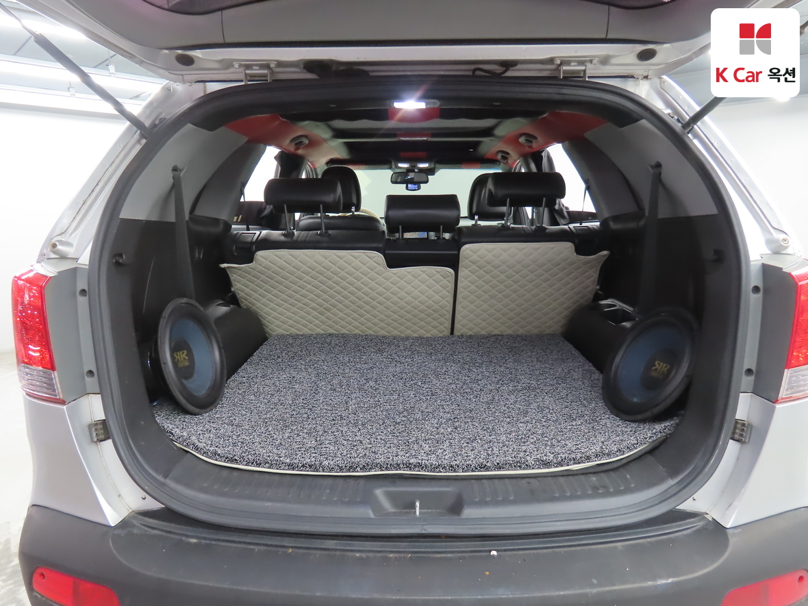 كيا سورينتو 2011 - صورة 29