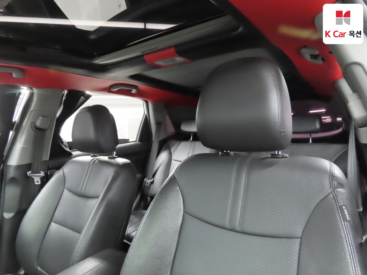 كيا سورينتو 2011 - صورة 19