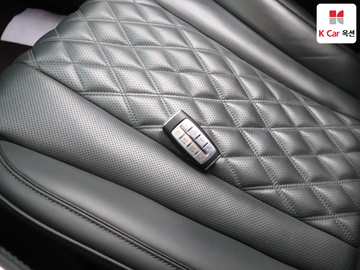 Genesis GV80 2021 - Image 17