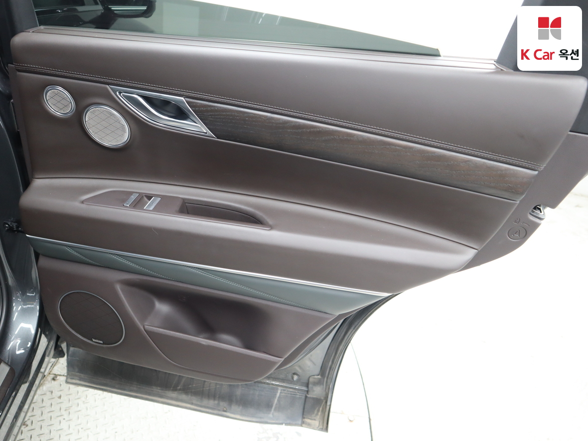 Genesis GV80 2021 - Image 27