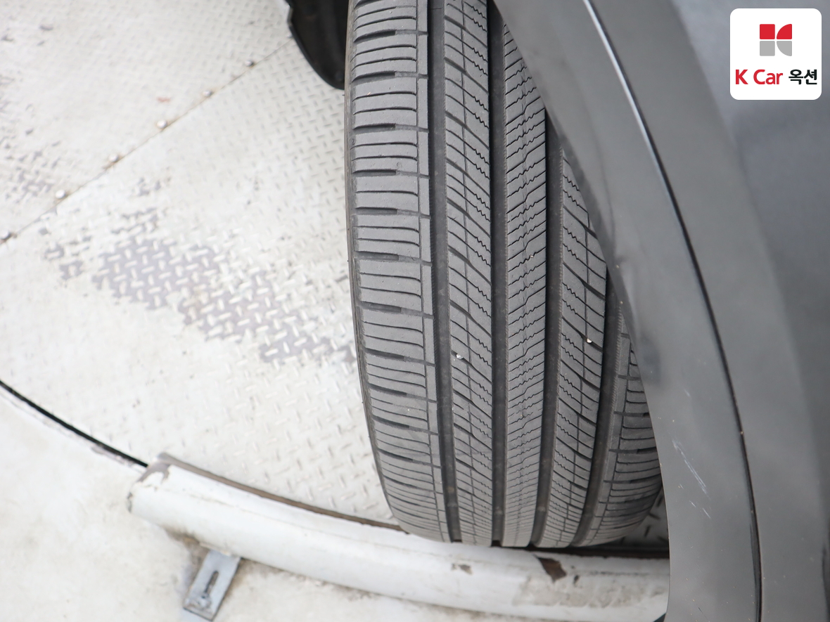 Genesis GV80 2021 - Image 32