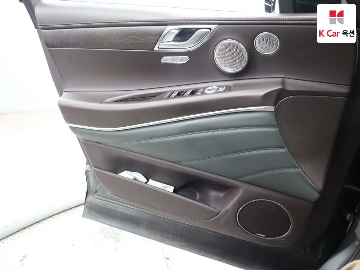 Genesis GV80 2021 - Image 8