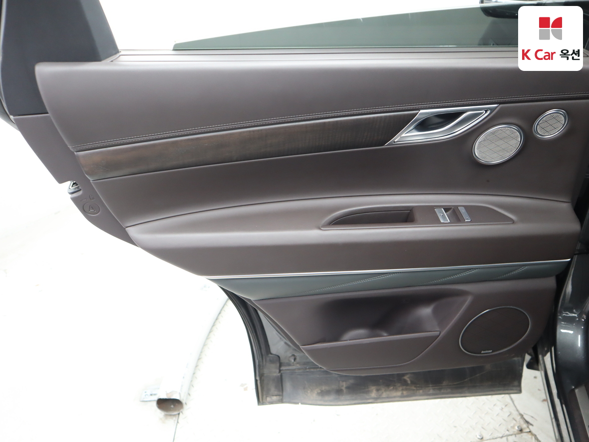 Genesis GV80 2021 - Image 21