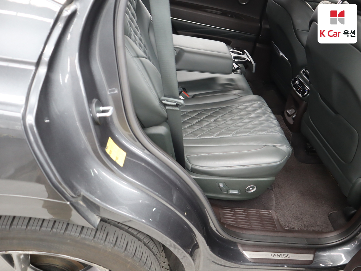 Genesis GV80 2021 - Image 28