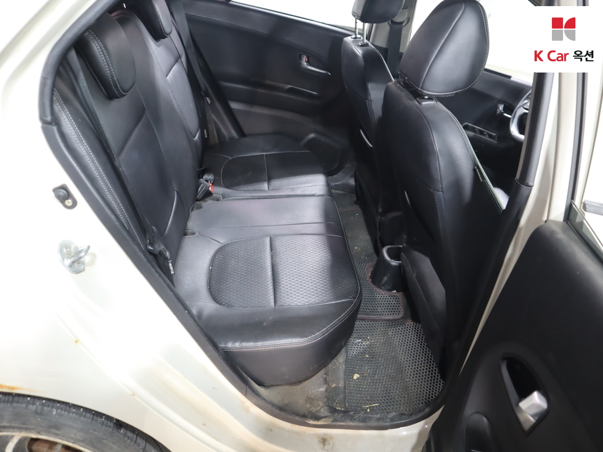 كيا مورنينج 2012 - صورة 29