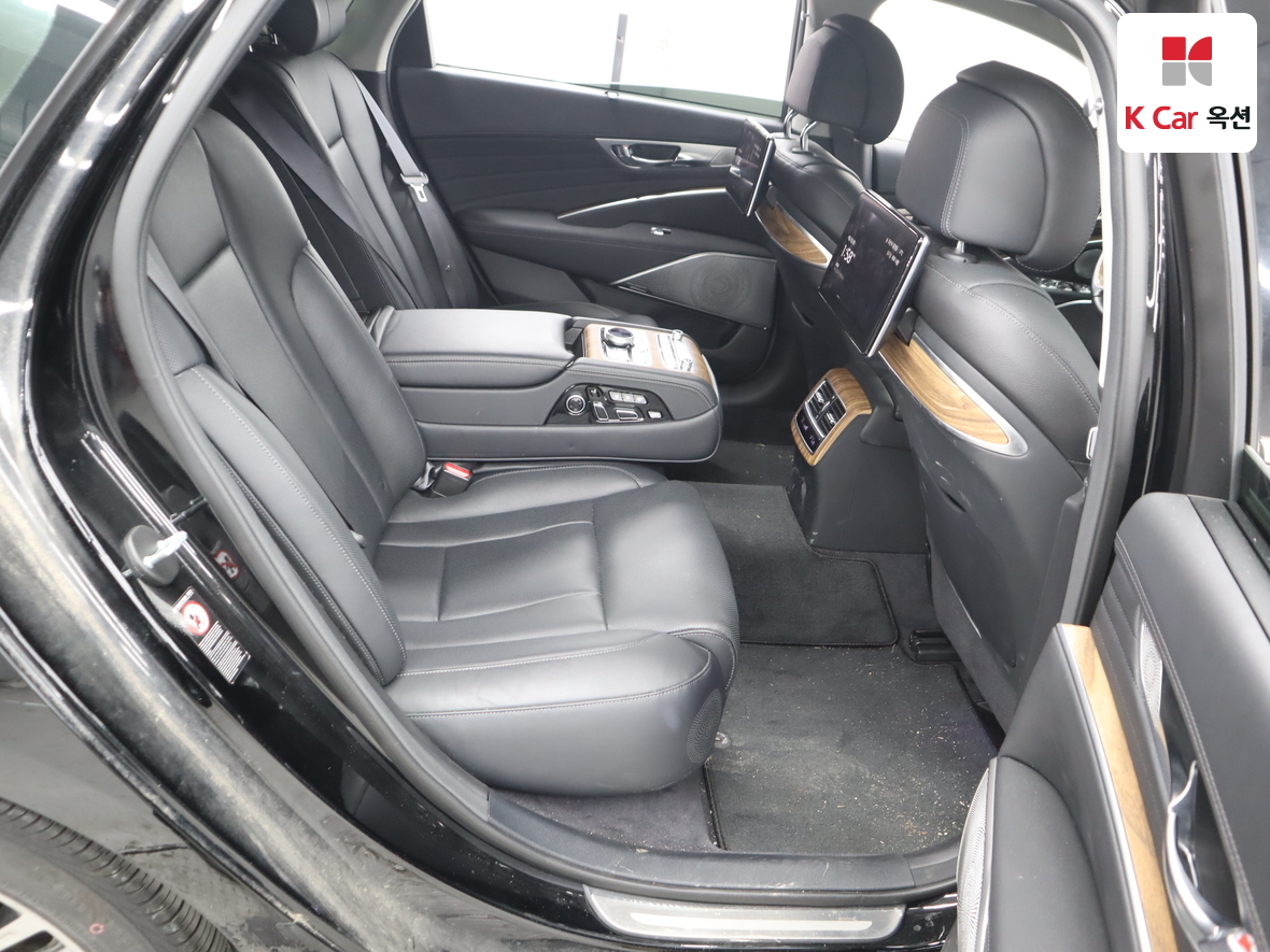 Kia K9 - 31