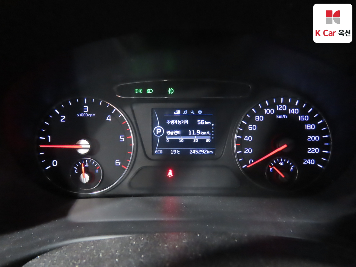 كيا سورينتو 2015 - صورة 5