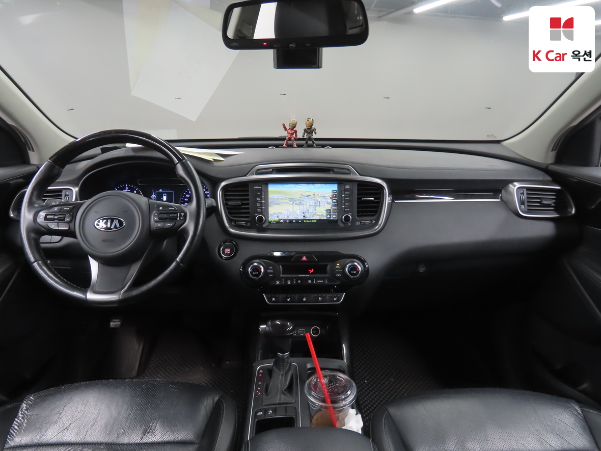 كيا سورينتو 2015 - صورة 3