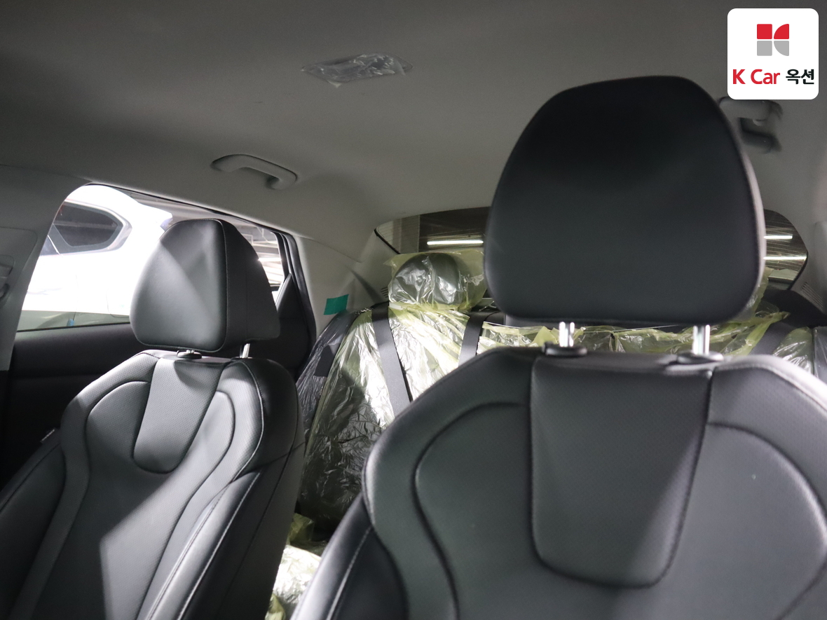 Hyundai Elantra 2024 - Image 19