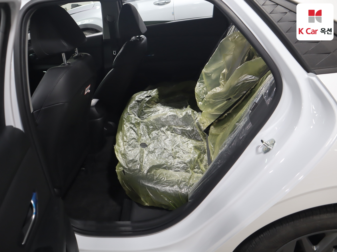 Hyundai Elantra 2024 - Image 23