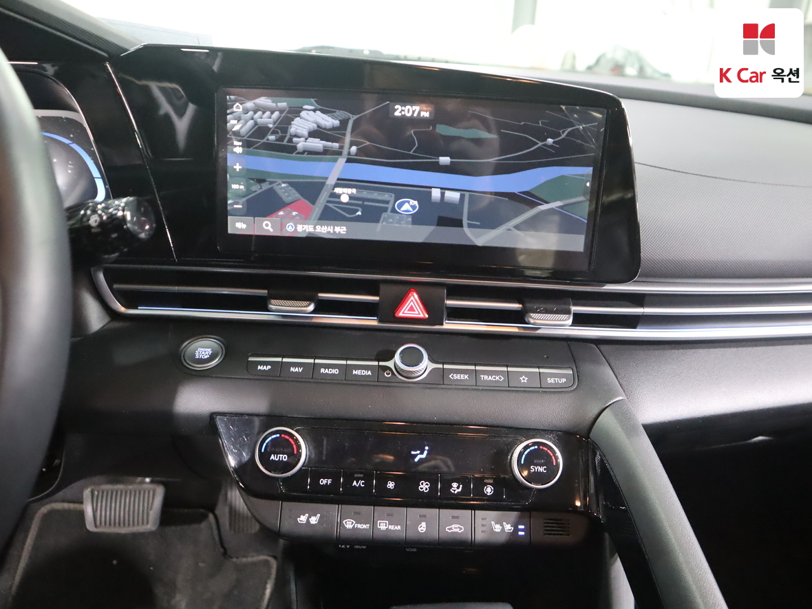 Hyundai Elantra 2024 - Image 6