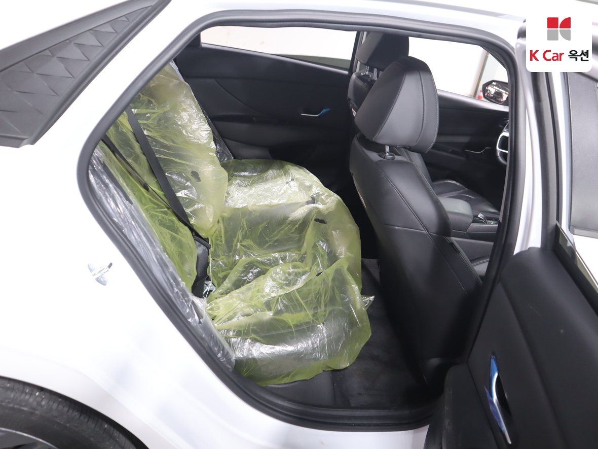 Hyundai Elantra 2024 - Image 27