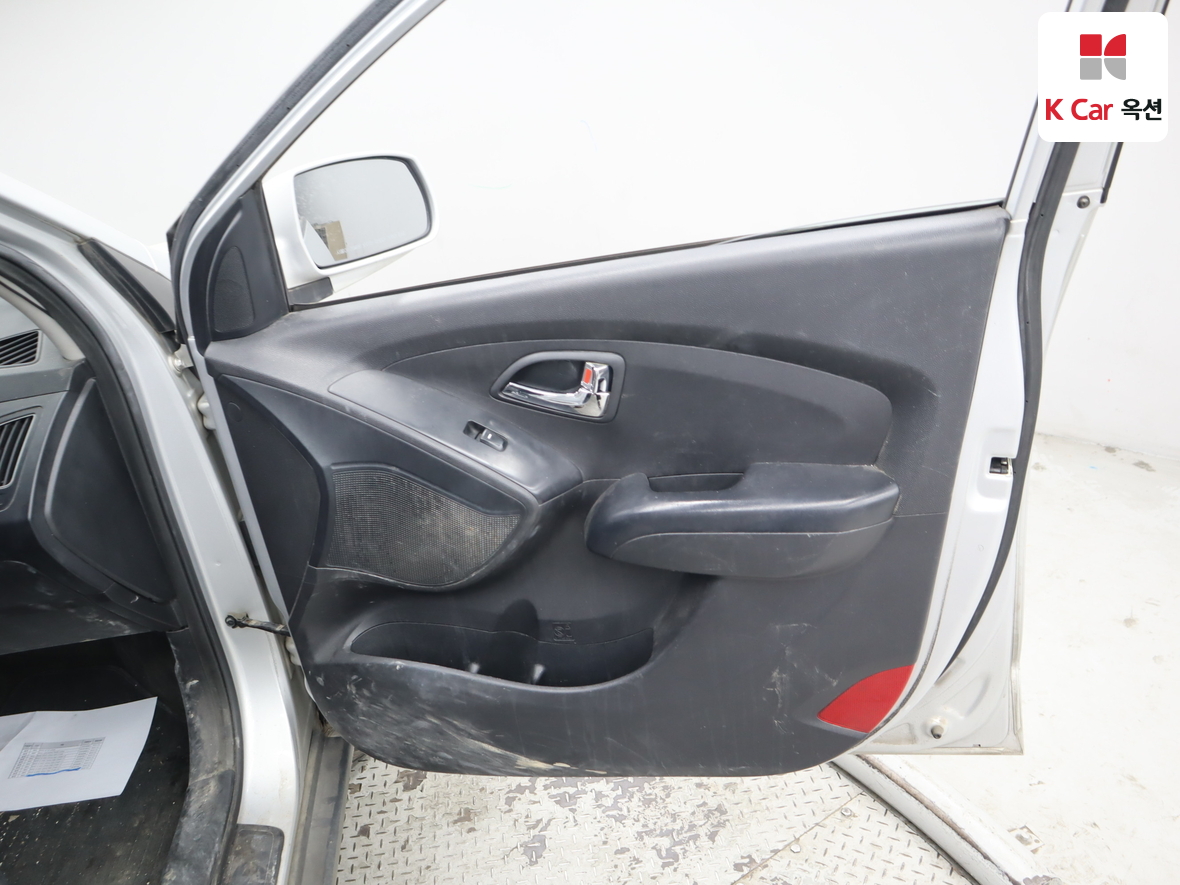 هيونداي توسان 2012 - صورة 30