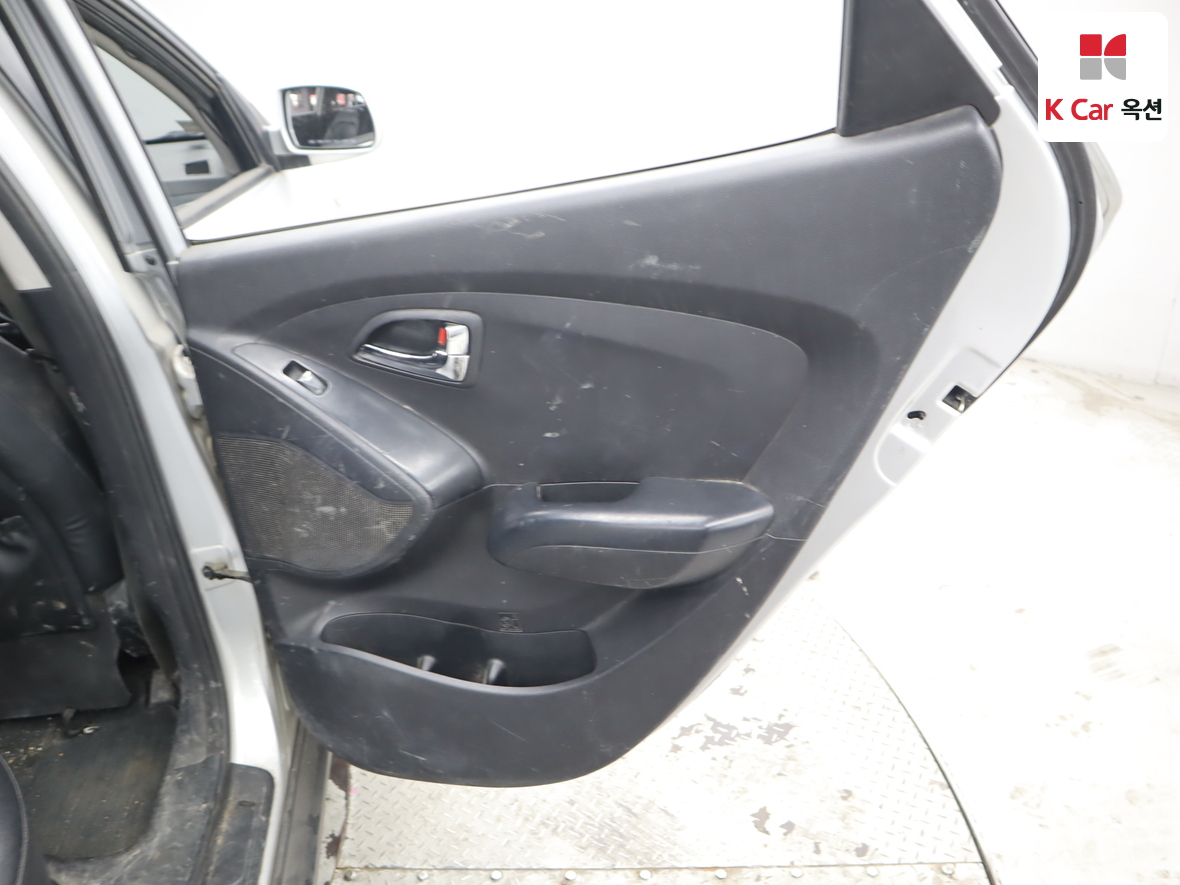 هيونداي توسان 2012 - صورة 28