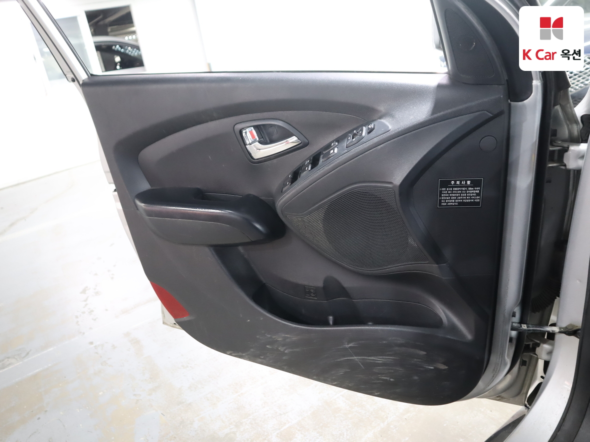 هيونداي توسان 2012 - صورة 8