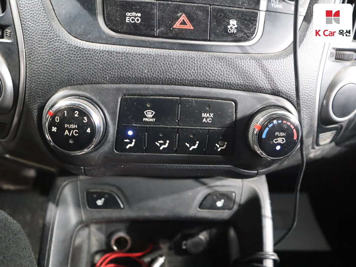 هيونداي توسان 2012 - صورة 16