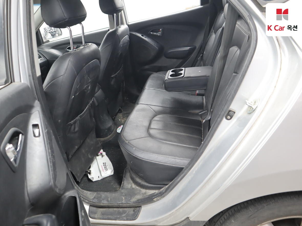 هيونداي توسان 2012 - صورة 24