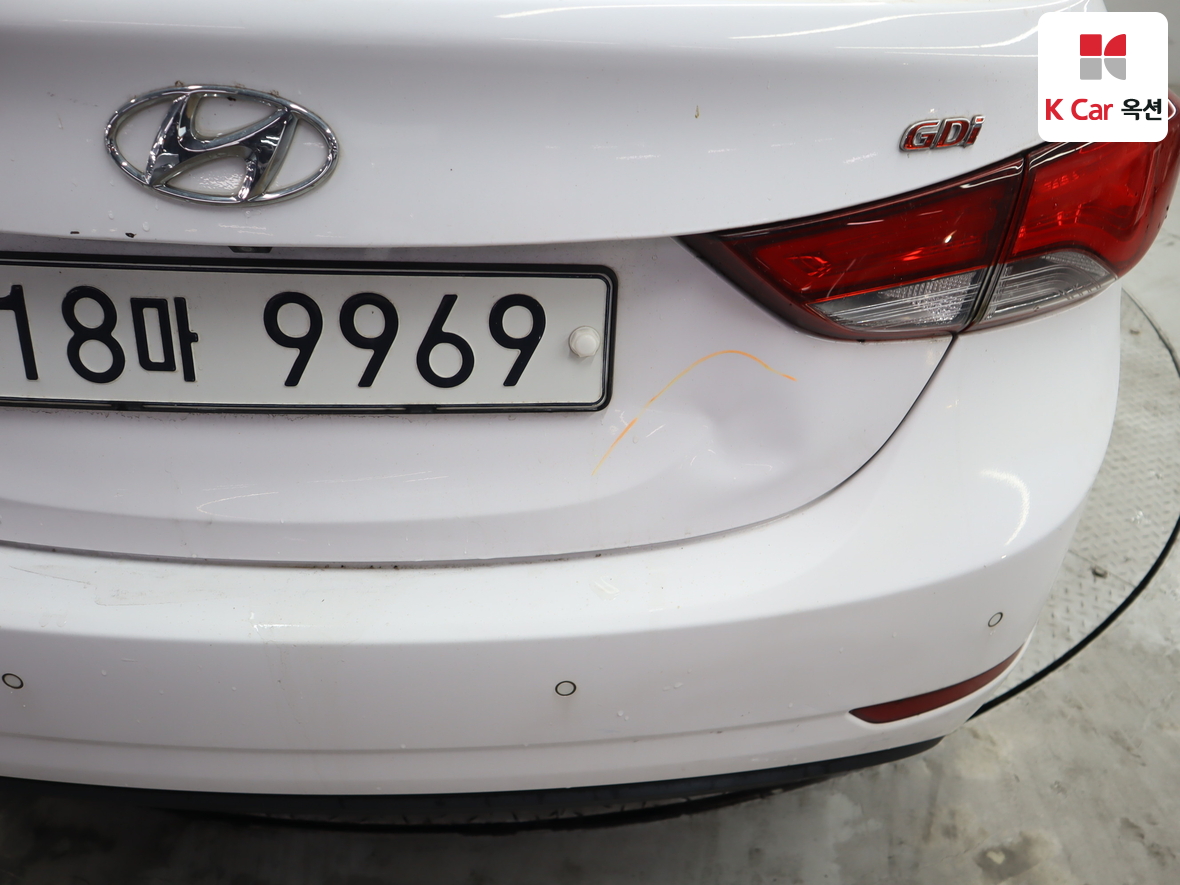 هيونداي إلانترا 2015 - صورة 40