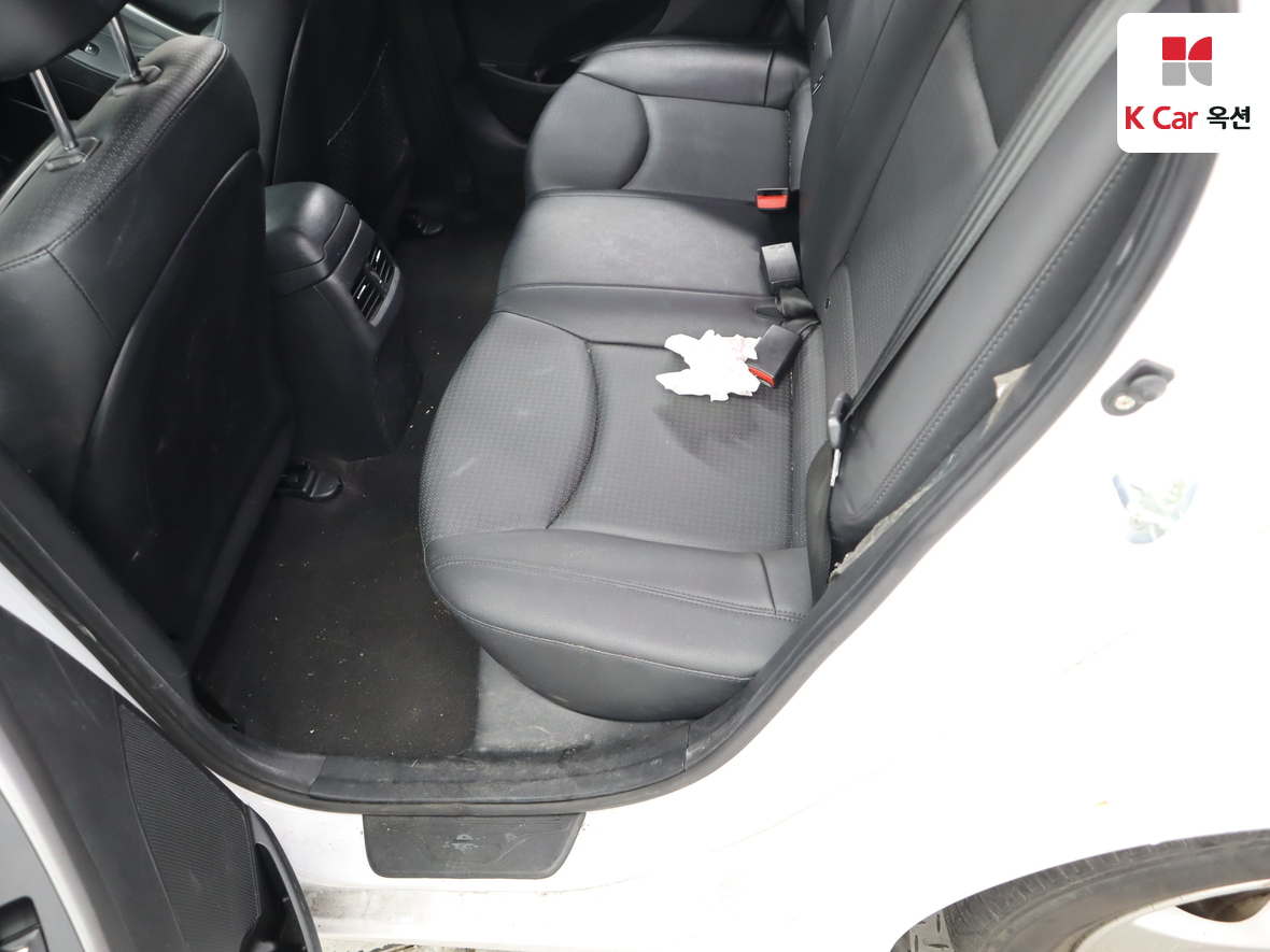 هيونداي إلانترا 2015 - صورة 21