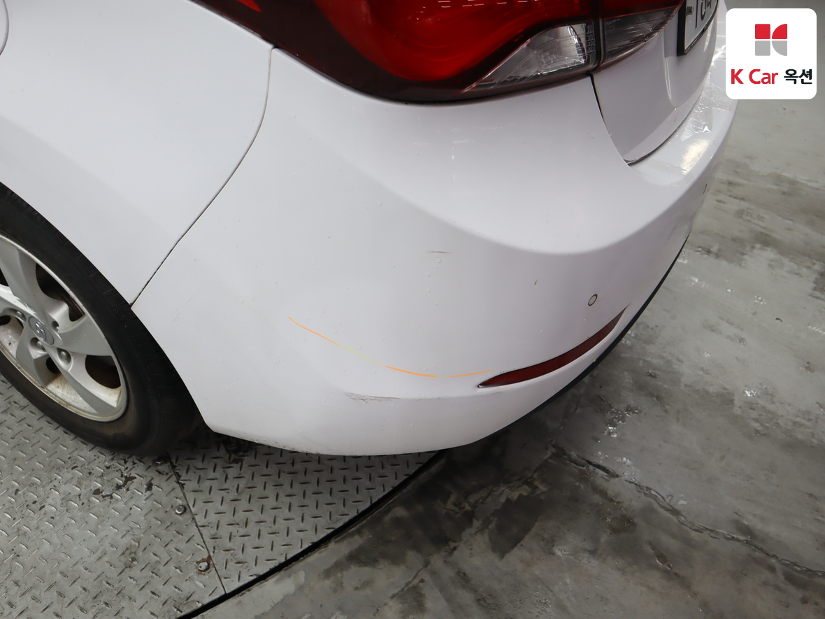 هيونداي إلانترا 2015 - صورة 39