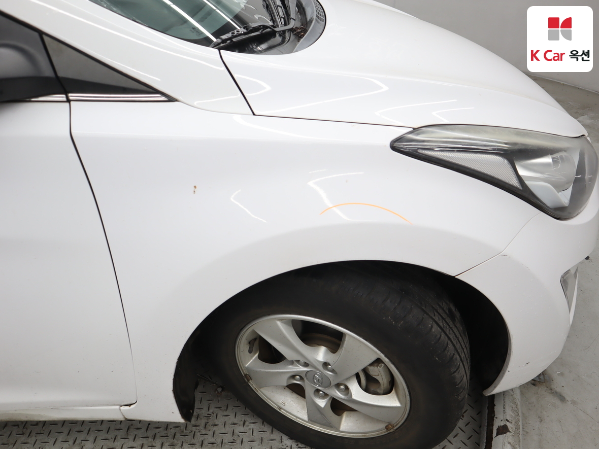 هيونداي إلانترا 2015 - صورة 43