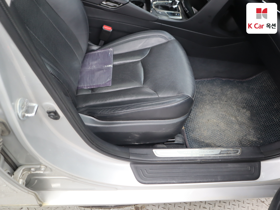 هيونداي أزيرا 2015 - صورة 33