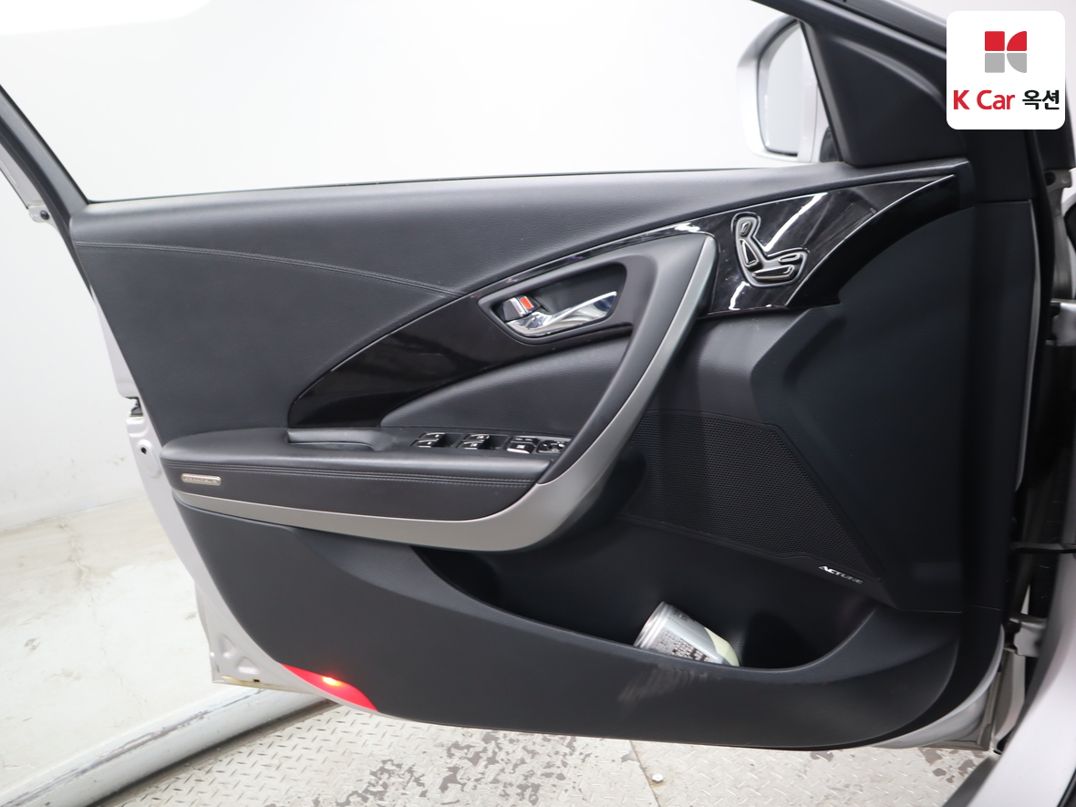 هيونداي أزيرا 2015 - صورة 8