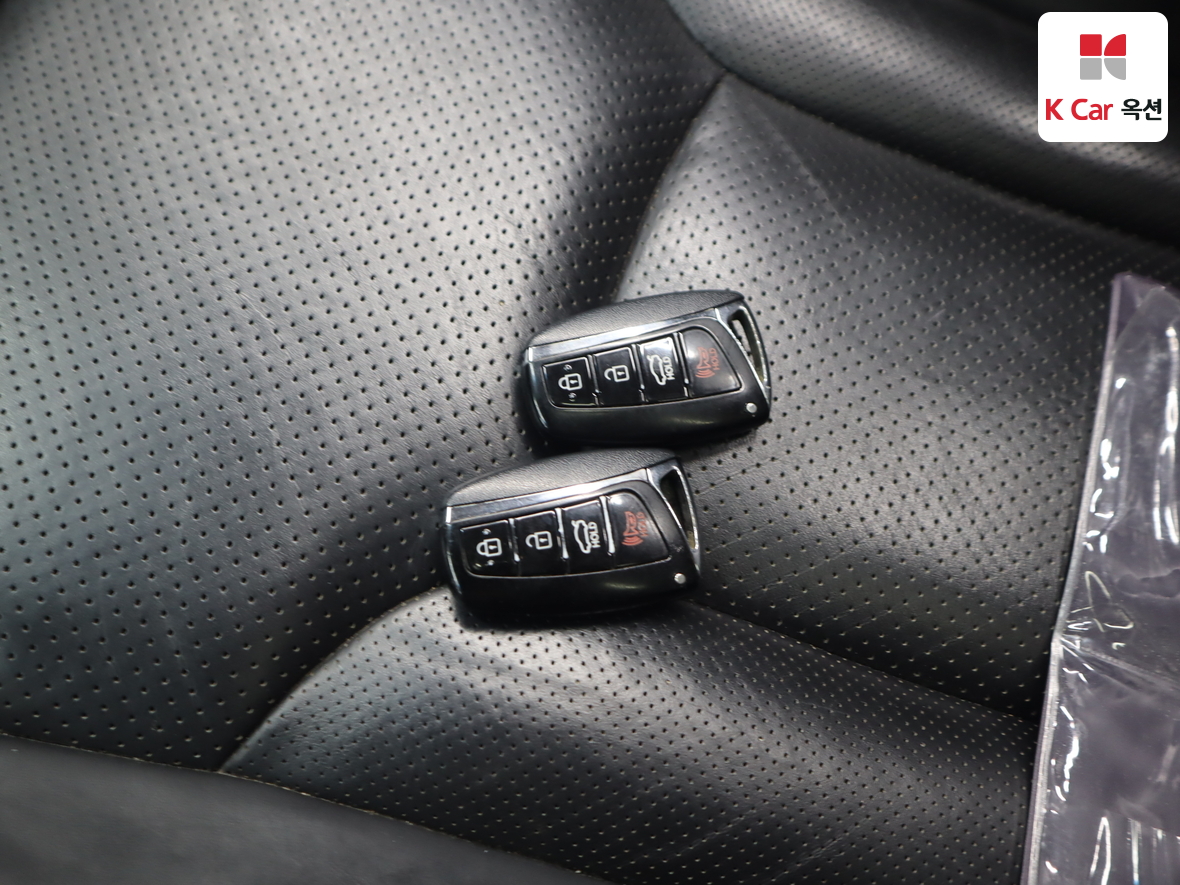 هيونداي أزيرا 2015 - صورة 18