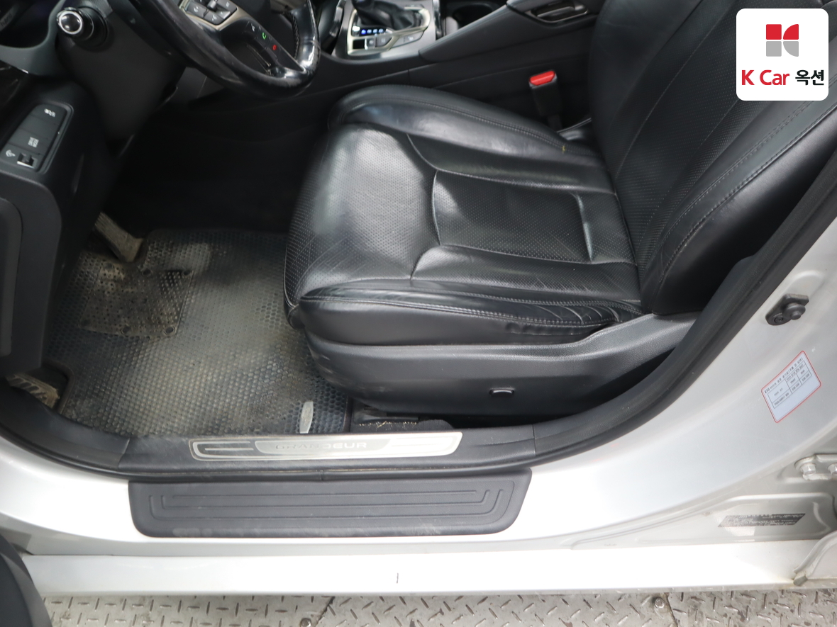 هيونداي أزيرا 2015 - صورة 19