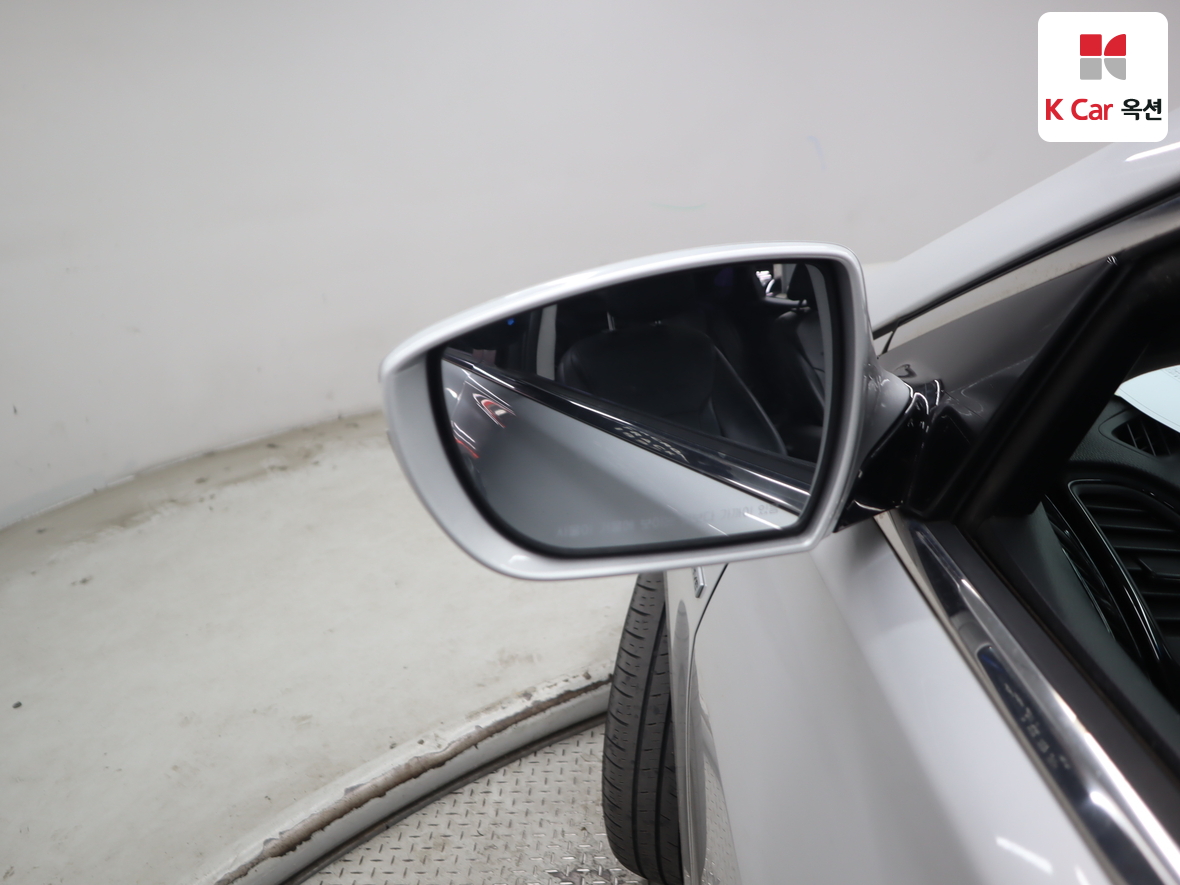 هيونداي أزيرا 2015 - صورة 25