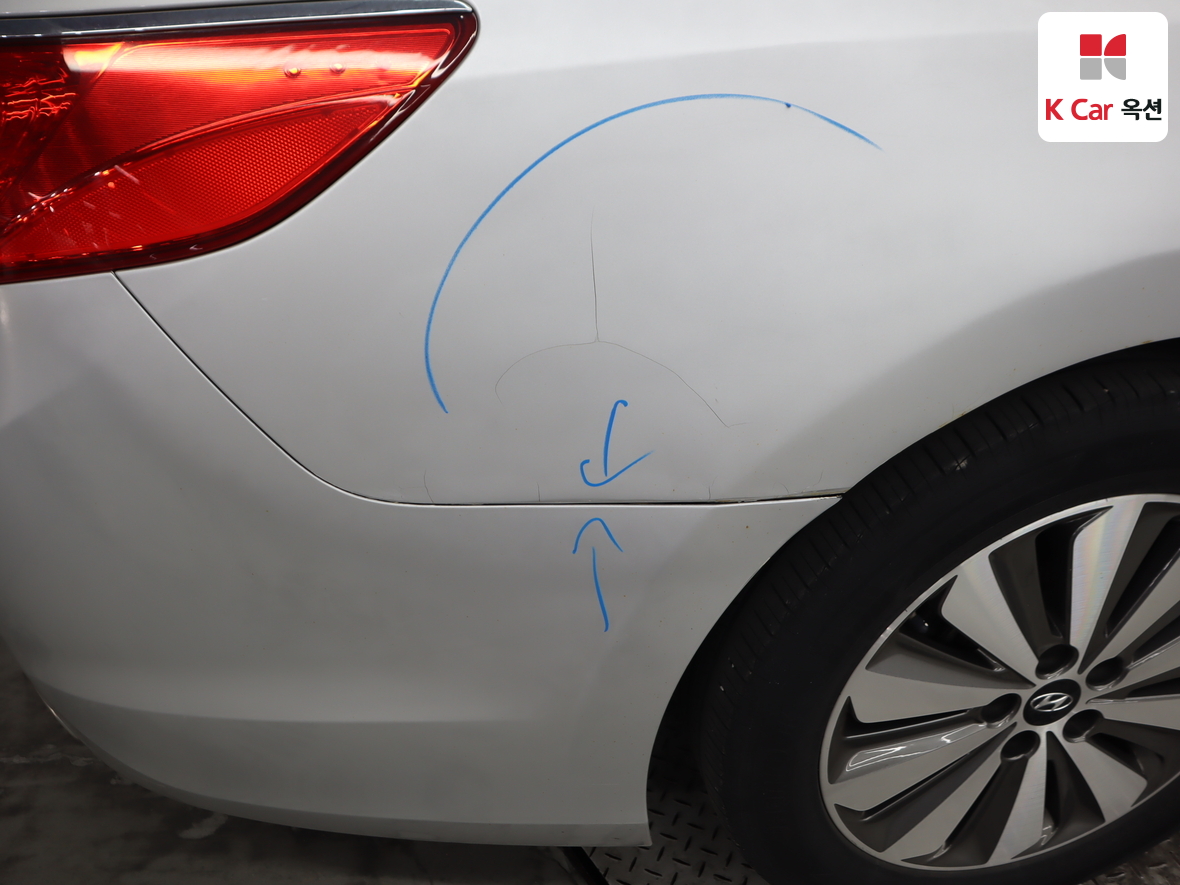 هيونداي أزيرا 2015 - صورة 44