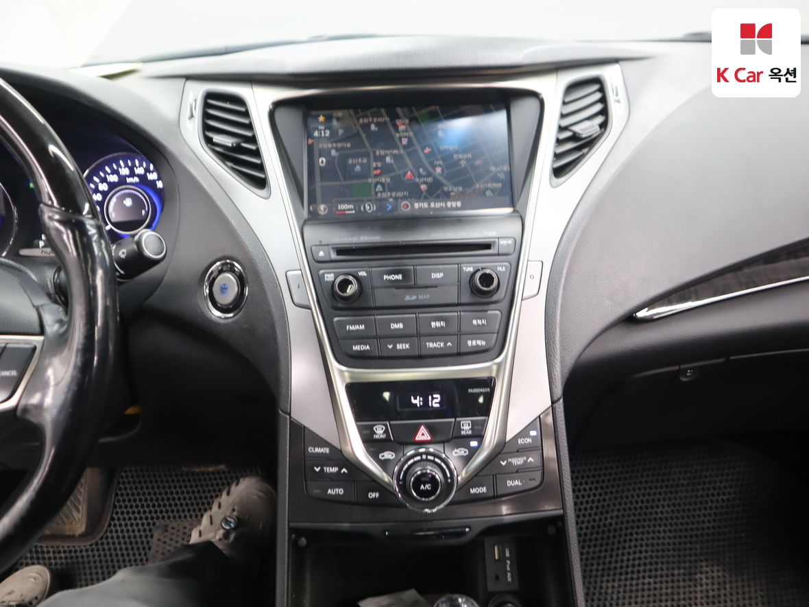 هيونداي أزيرا 2015 - صورة 6