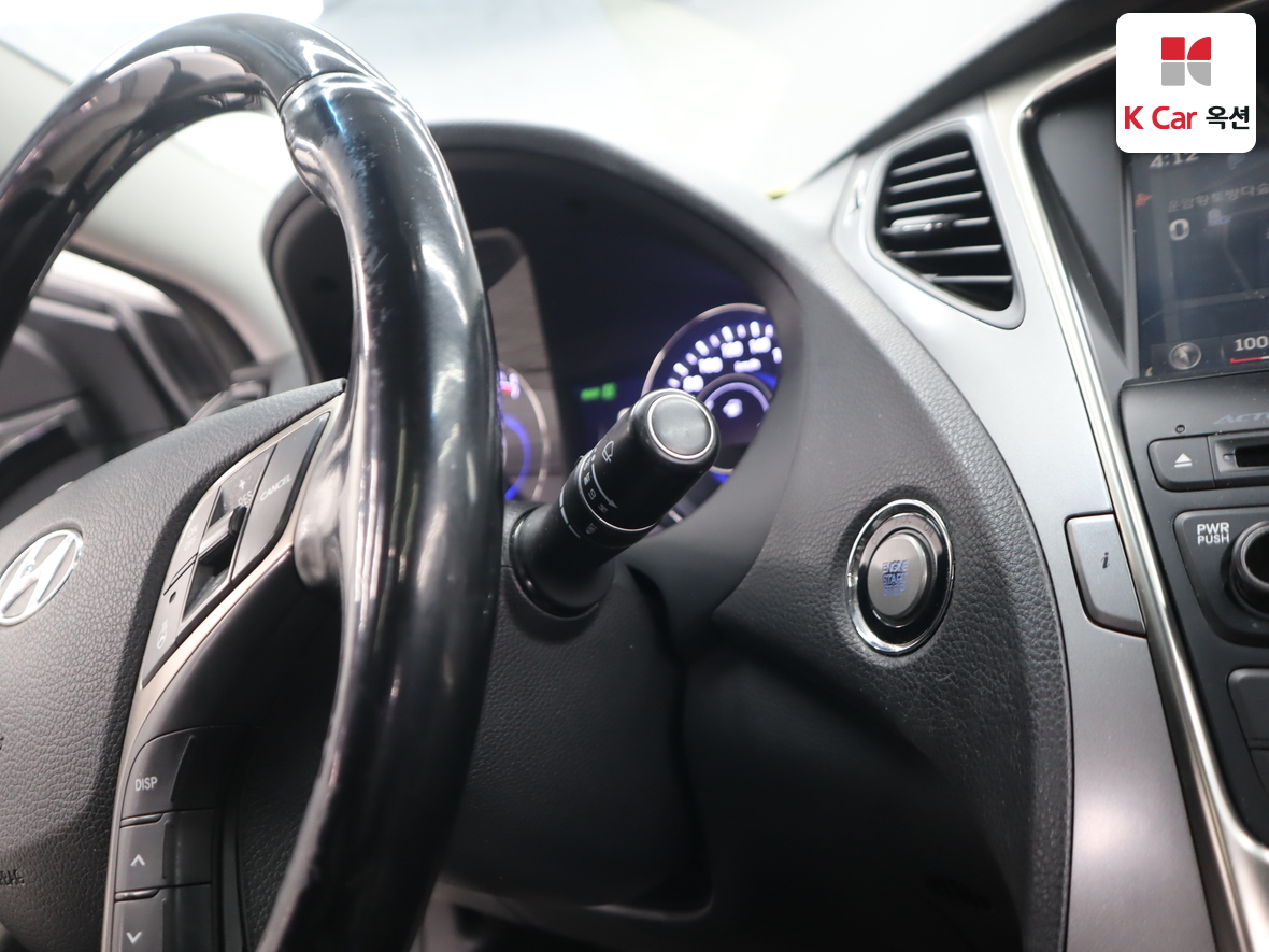 هيونداي أزيرا 2015 - صورة 11