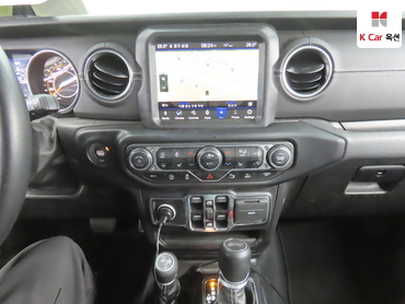 2022 - jeep wrangler
