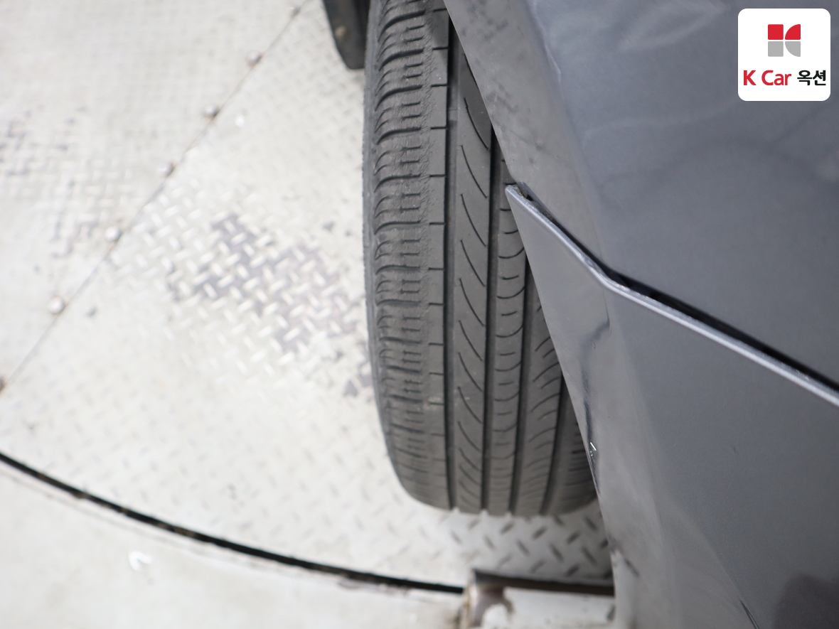 هيونداي أكسنت 2012 - صورة 29