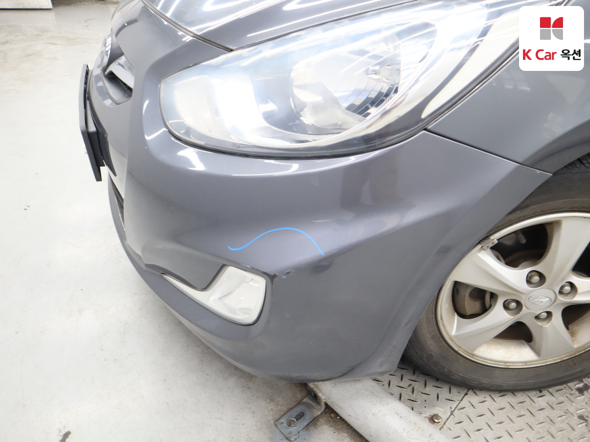 هيونداي أكسنت 2012 - صورة 34