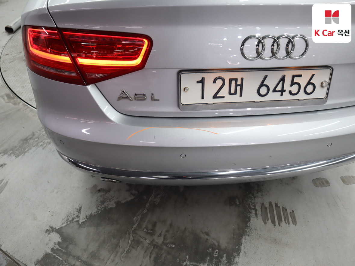 아우디 A8 - 49