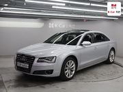 아우디 A8
