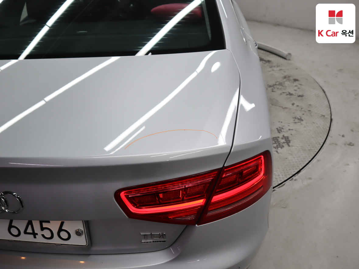 아우디 A8 - 50