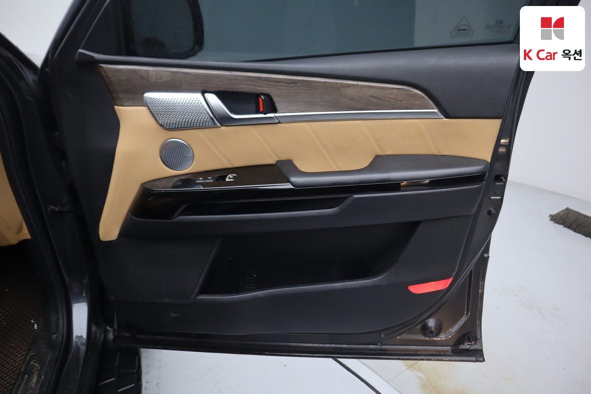 Kia Mohave 2020 - Image 35