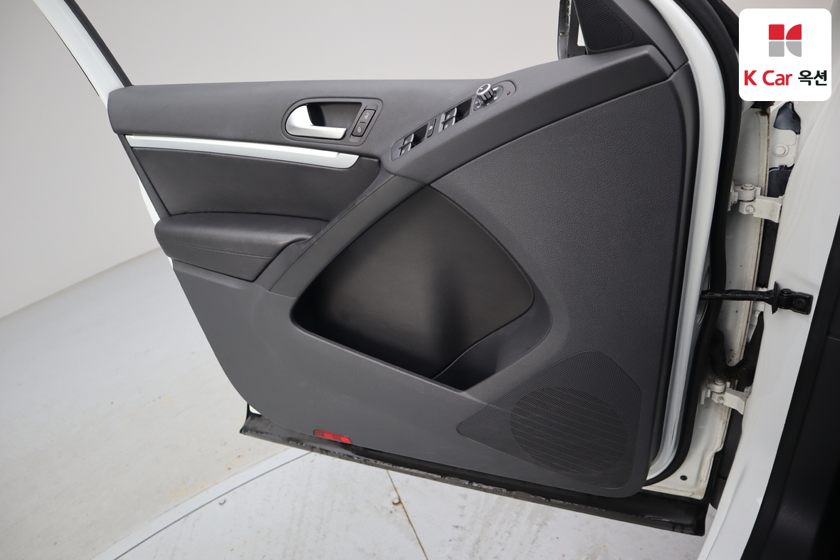 VOLKSWAGEN 티구안 2015 - 이미지 8