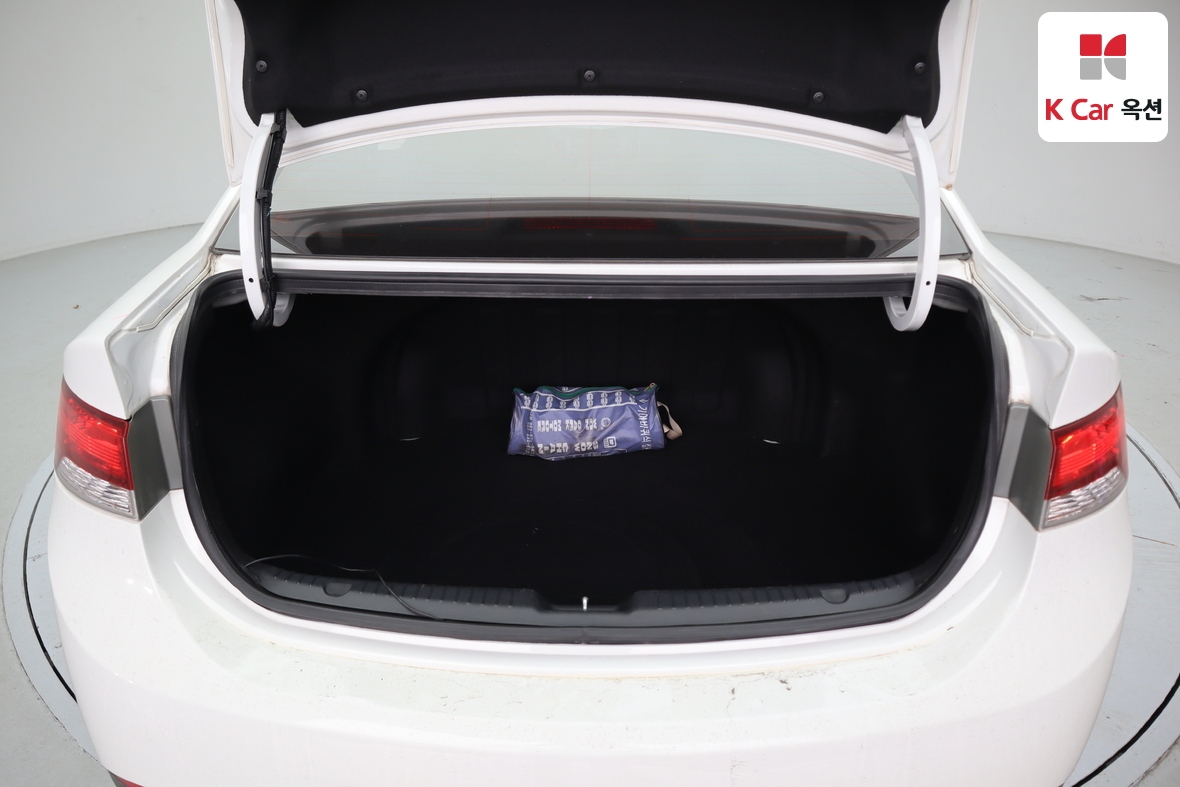 Kia Forte - 25