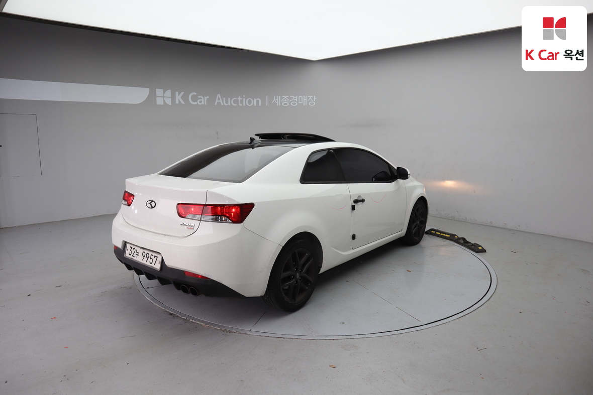 Kia Forte - 2