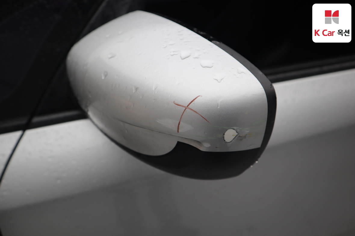 Kia Carens - 42