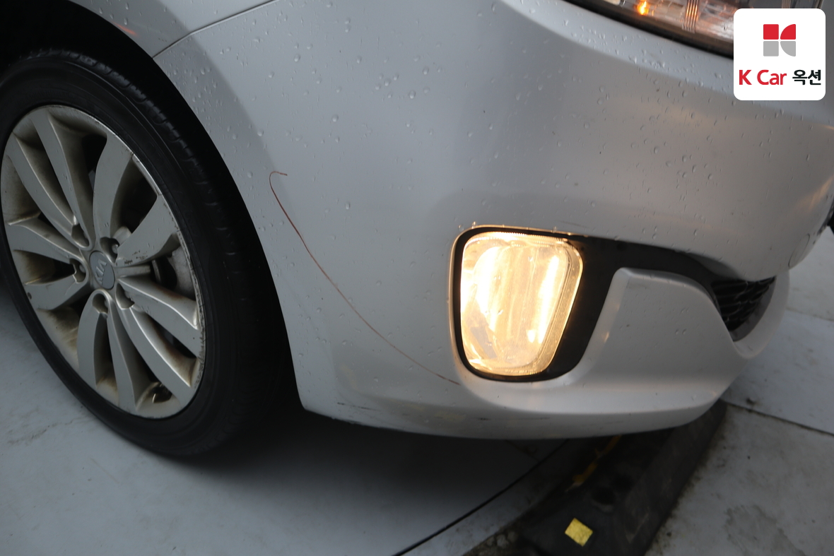 Kia Carens - 40